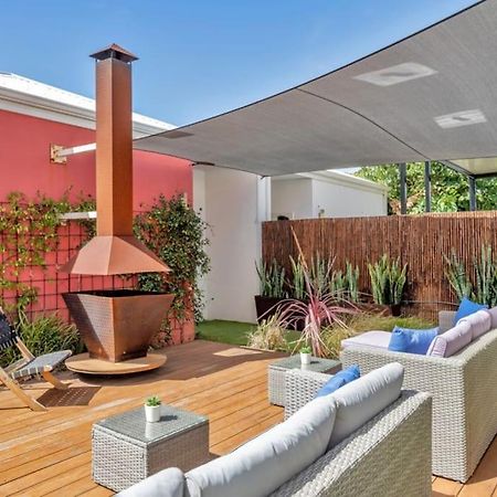 Seascape Beach House, Luxury 3X2, Fire Pit, Enchanted Garden, Pet Friendly, Sleeps 8, Opp Cafe Villa Mandurah Exterior foto